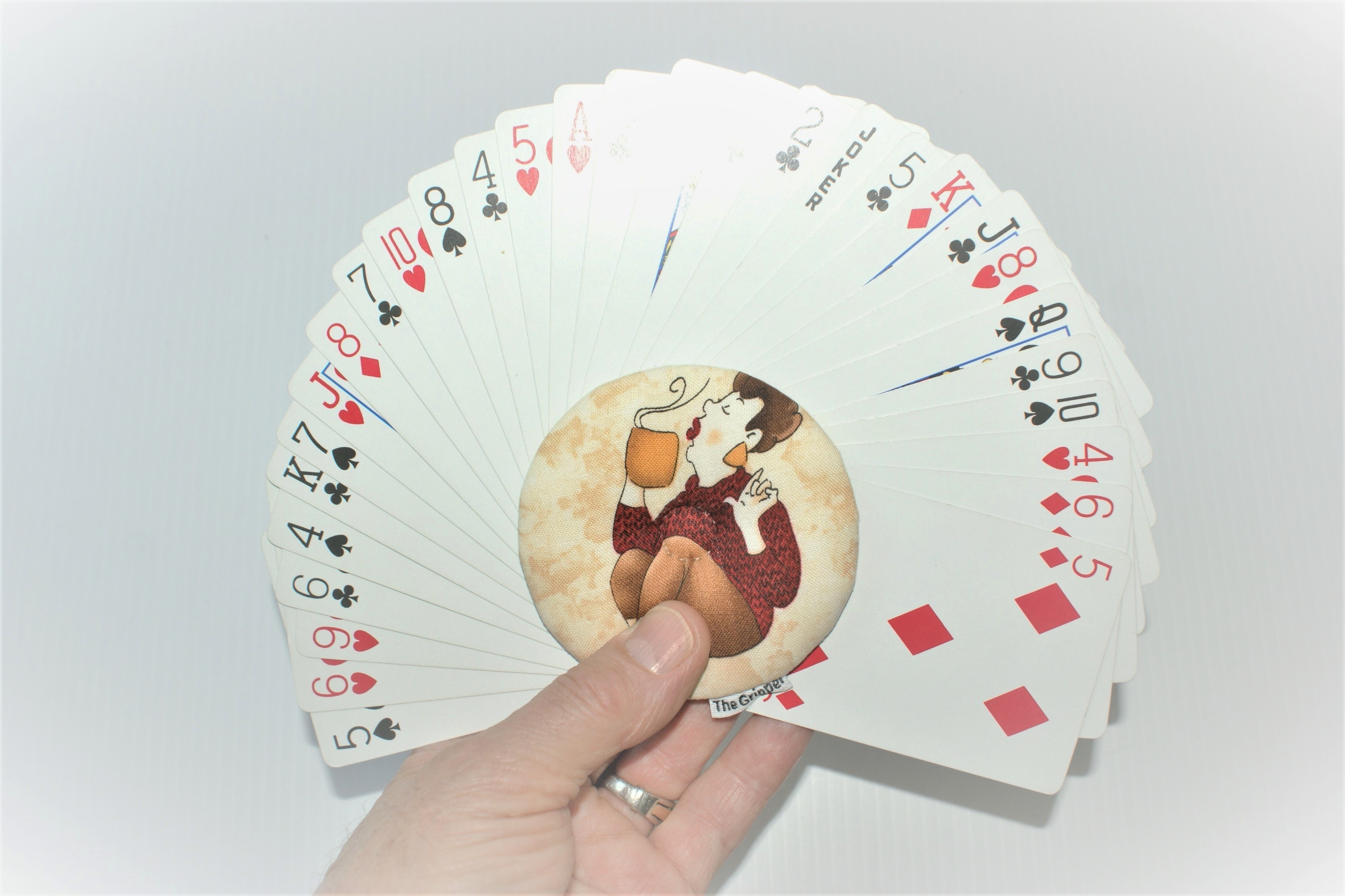 Showing the Mini holding 30 Standard sized cards!